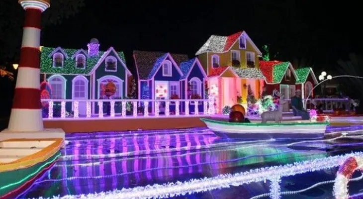 Inauguran el parque de luces "Brillante Navidad"
