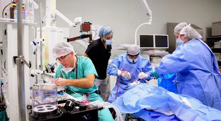 Centro Médico Central Romana realiza operativo quirúrgico infantil