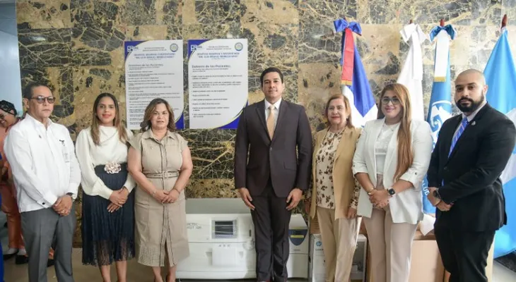 Salud Pública entrega moderno equipo para detectar tuberculosis en hospital de La Vega