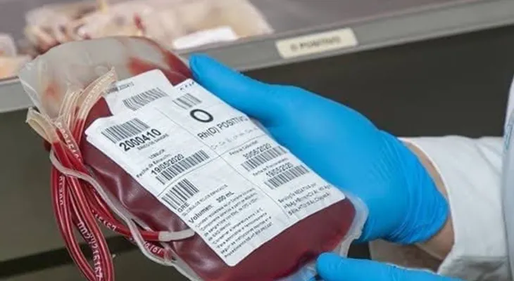 Salud Pública clausura banco de sangre que operaba sin licencia en Santo Domingo Este