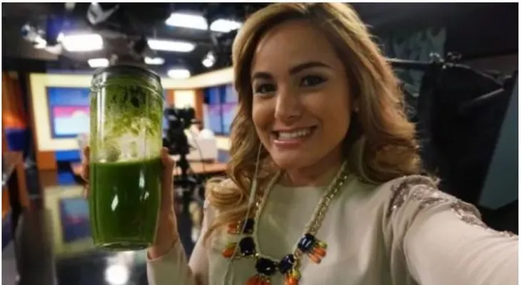 Ella curó su diabetes bebiendo este increíble batido. también logró perder 10 kg en 15 días