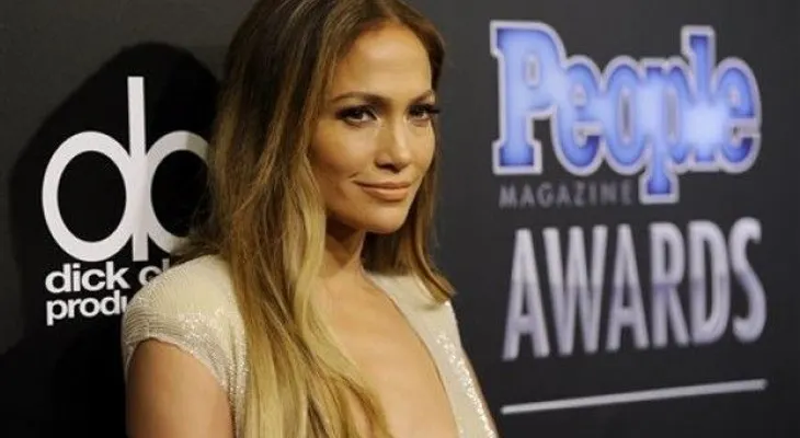 Acusan hombre chocó con JLo de conducir ebrio 