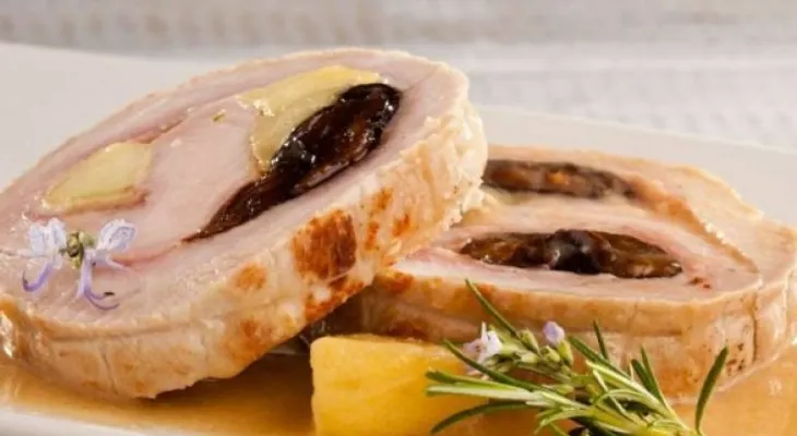  Lomo de cerdo relleno con verduras y preparate para comer