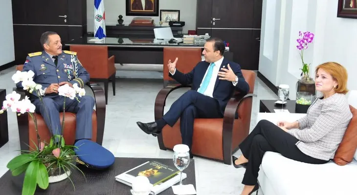 Abel Martínez expresa al Jefe PN preocupación por alto índice de criminalidad en RD