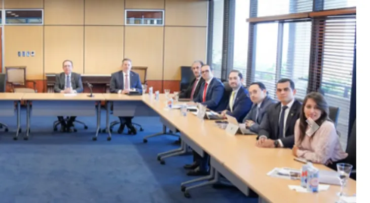 BCRD y MH se reúnen con agencia calificadora Standard &amp; Poors