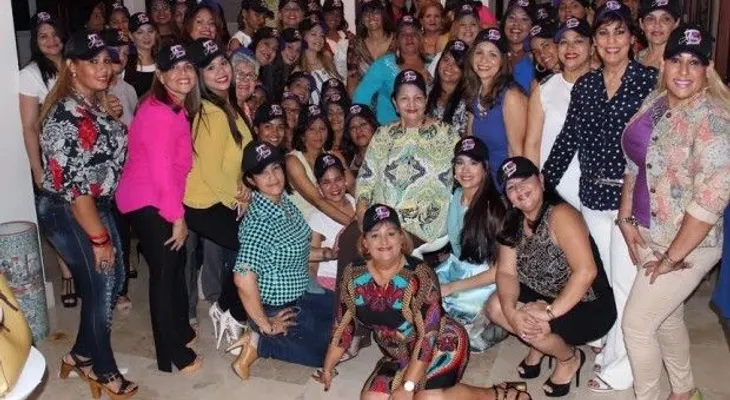 Nahiony Reyes presenta movimiento "De Corazón con Abel"