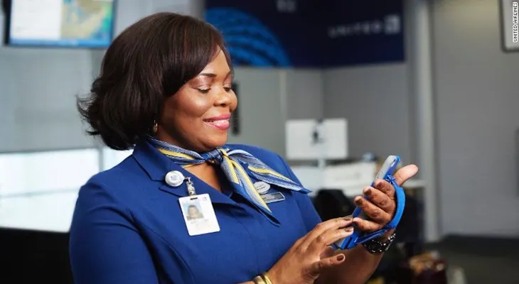 United Airlines usará iPhone 6 Plus para mejorar su servicio al cliente