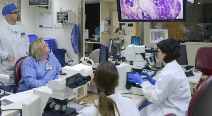Análisis por corte congelado en cáncer de mama puede ahorrar tiempo