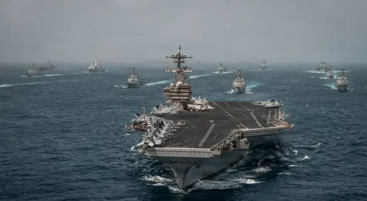 Mando Central de EE. UU. desvía buques mercantes en bloqueo naval a Irán