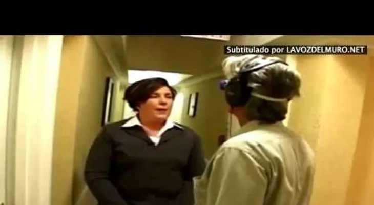 No aguantaba a su madre con Alzheimer, hasta que se puso en su piel con un experimento? (Video)