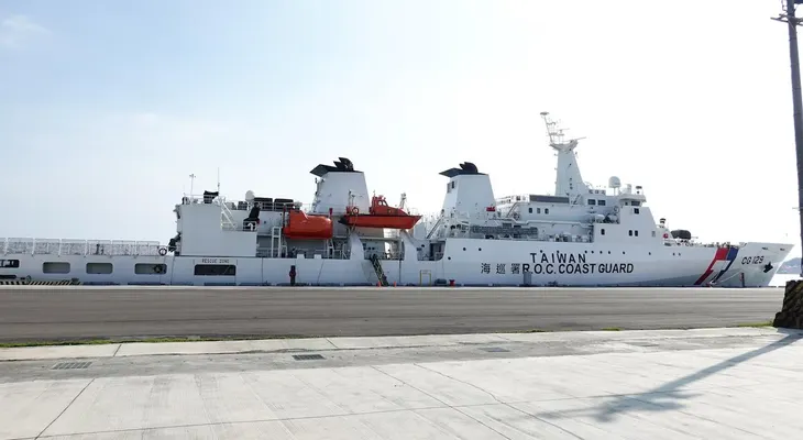 Taiwán expulsa 16 embarcaciones chinas en una jornada y denuncia una operación de "guerra híbrida" de Pekín