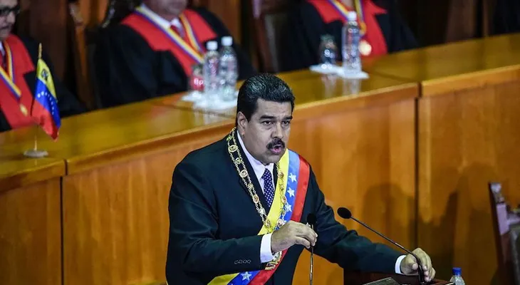 Maduro: Billete de 100 bolívares seguirá vigente hasta el 20 de febrero