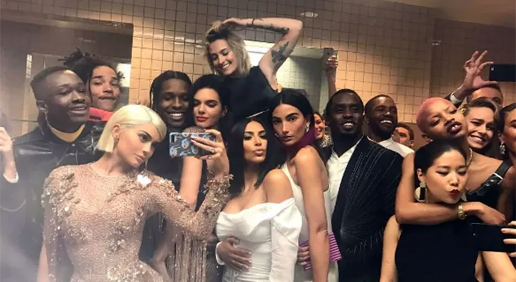 Las selfies prohibidas de las celebridades en la gala del MET