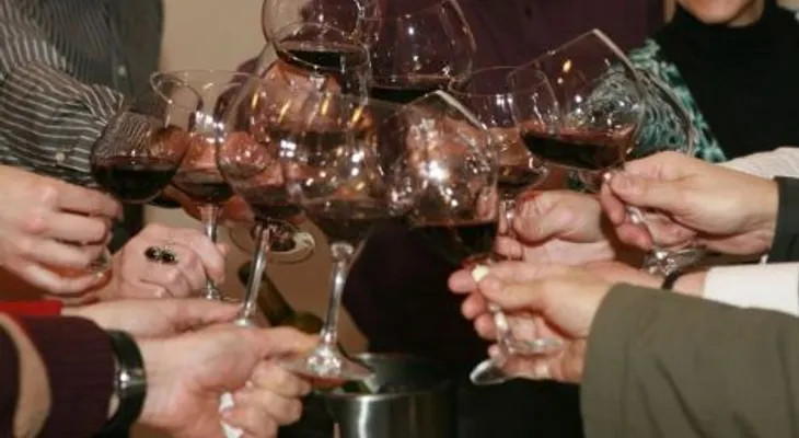 El vino tinto sin alcohol reduce la tensión arterial