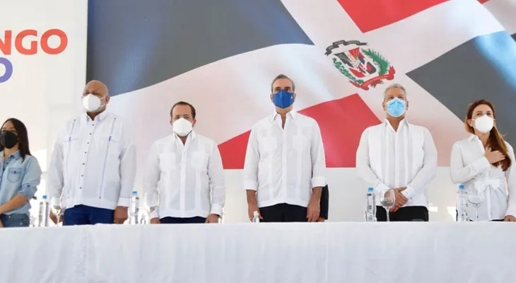 Presidente Abinader deja en funcionamiento primer tramo de Avenida Paseo del Río en el Nuevo Domingo Savio