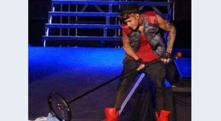 Solicitan a Interpol captura de Justin Bieber