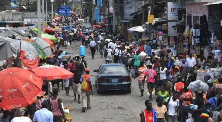 Cinco muertos en ataque a estación policial haitiana