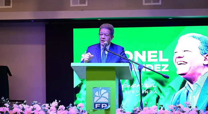 Leonel Fernández encabezará juramentación de la FP en Pensilvania