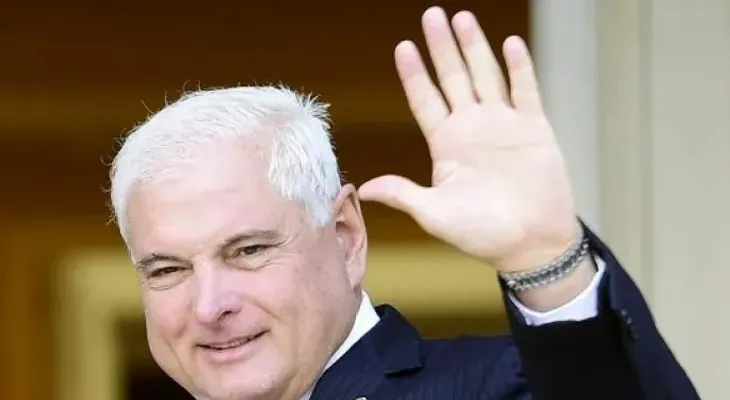 Ricardo Martinelli inicia proceso para ser candidato presidencial en Panamá