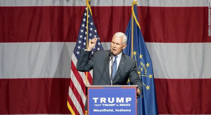 El conservador Pence formaliza alianza entre Trump y los republicanos