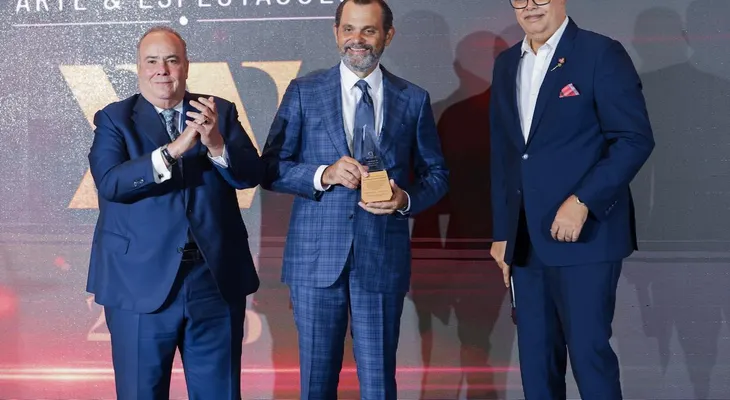José Miguel Bonetti Du-Breil es reconocido por una trayectoria que trasciende lo empresarial