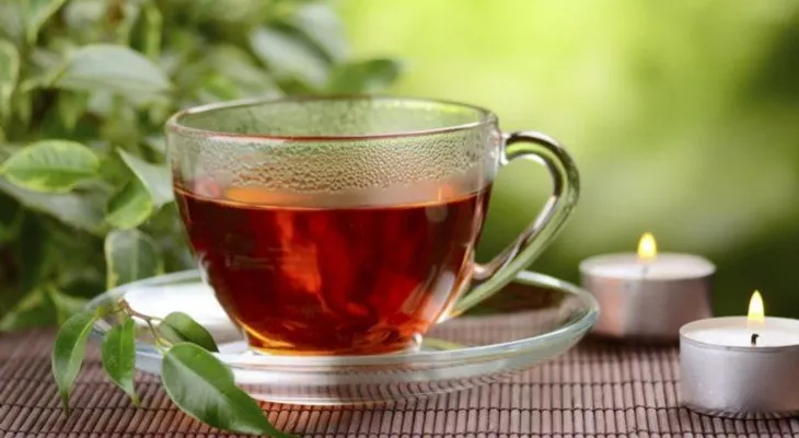 Té, café e infusiones: es importante beber bebidas calientes