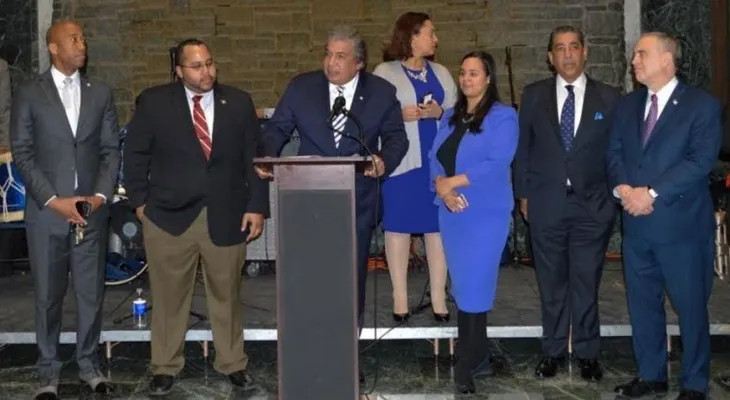 Cónsul dominicano en NY, Carlos A. Castillo, resalta rol de los funcionarios electos en EE UU