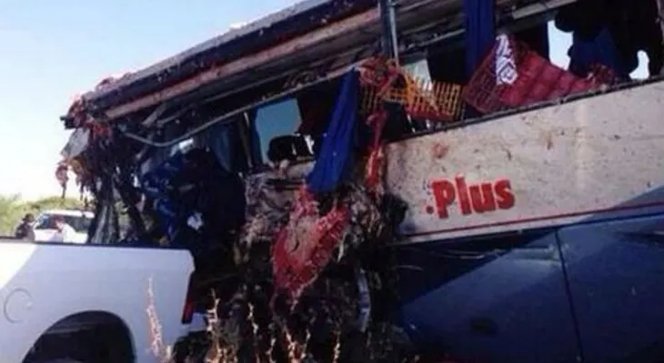 Seis muertos y 22 heridos por accidente de camión en Durango 