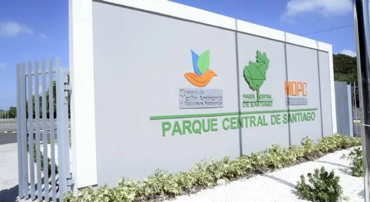 Obras Públicas y Medio Ambiente: Parque Central Santiago se construye respetando normas