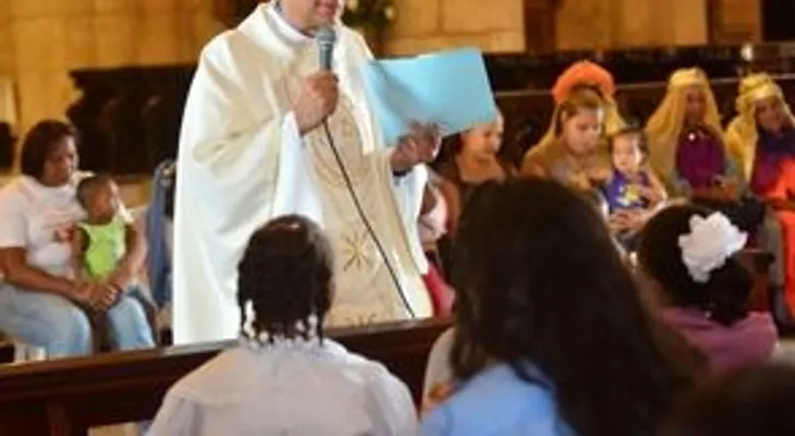 Papa: "Solo la paz es santa"; pide no usar a Dios para justificar la violencia