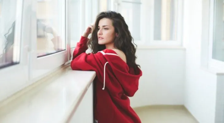 ¿Le quitas la ropa a tu novio? Ten cuidado con estas consecuencias