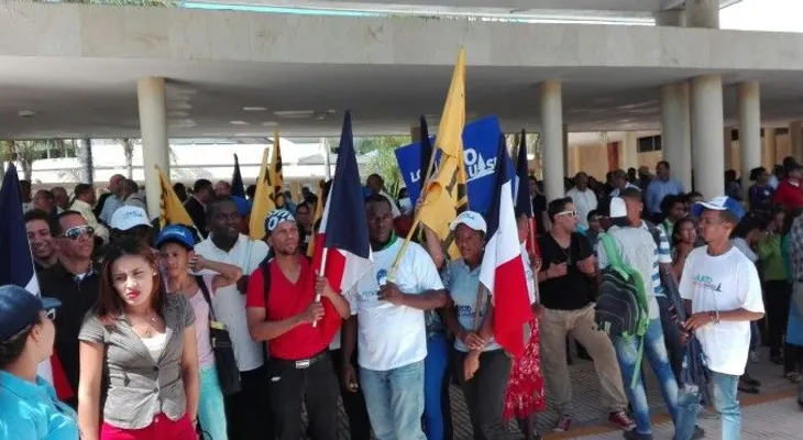 Profesores UASD marcharán el jueves hacia el Palacio Nacional 