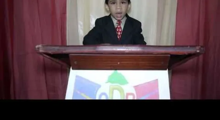 Danilo rehusa hablar de video donde niño de 4 años pide su reelección 