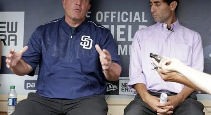 Padres de San Diego nombran a Pat Murphy como manager interino 