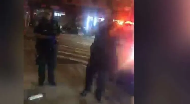 "Junior" se desangraba en una acera, y dos policías de NY se negaron ayudarlo 
