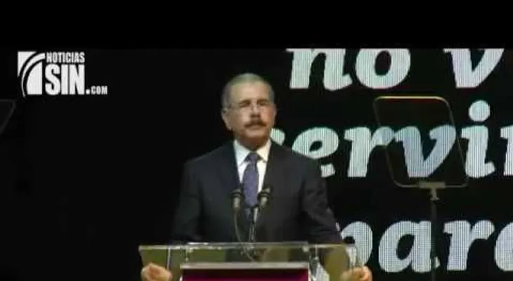 Rumbo al 16: Danilo Medina promete fortalecer el sistema de prevención y sanción de la violencia intrafamiliar