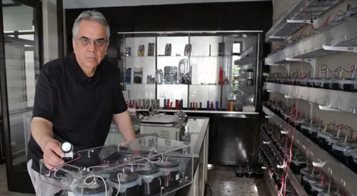 Científico mexicano creó una batería con carga infinita