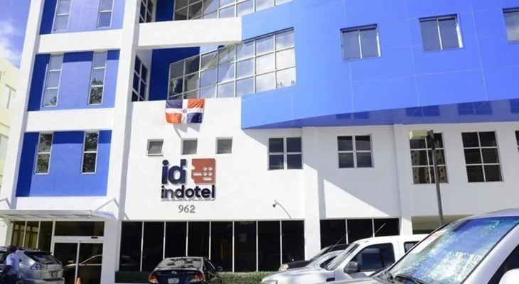 Indotel investigará si  Blue Max requiere una autorización para operar