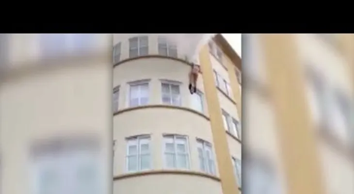 Una brasileña se lanza del tercer piso de un edificio en llamas (VIDEO)