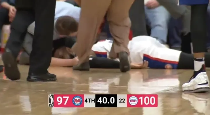 Se encuentra en estado crítico jugador de la NBA G-League, que sufrió un ataque cardíaco