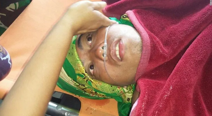 Un hombre sobrevive dos días flotando en un lago tras accidente de helicóptero