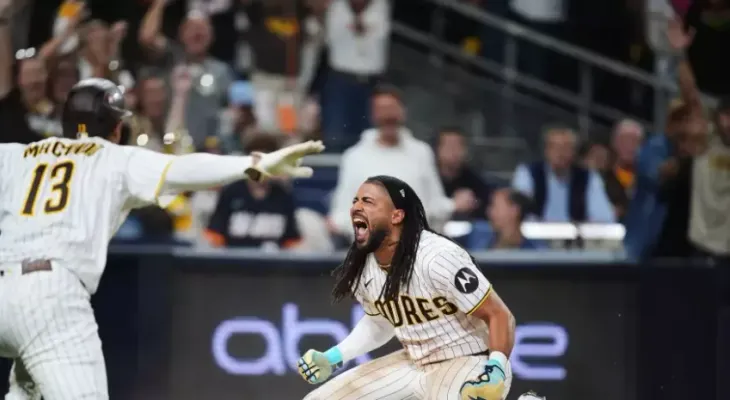 Tatis Jr. y Machado jonronean en el arranque de la serie; Padres blanquean 8-0 a Cachorros