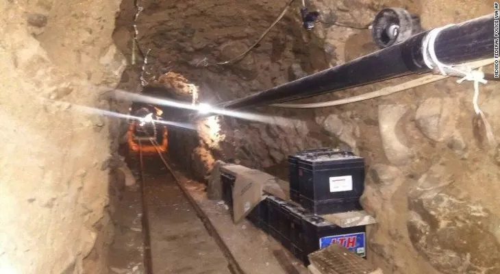Descubren 'supertúnel' con vía férrea para tráfico de droga en frontera de EE.UU. y México
