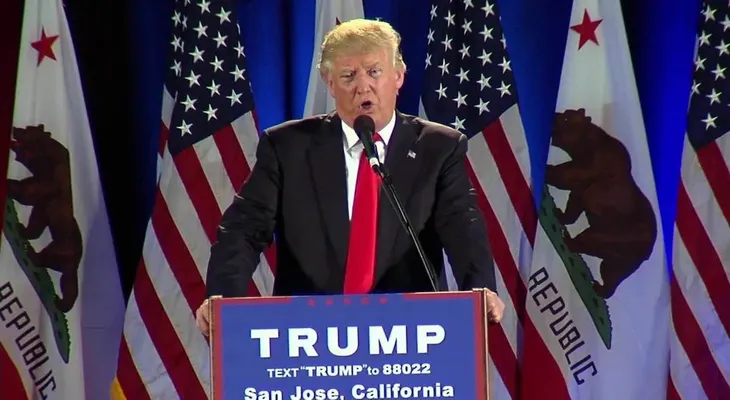 Donald Trump dice que Hillary Clinton debe ir a la cárcel