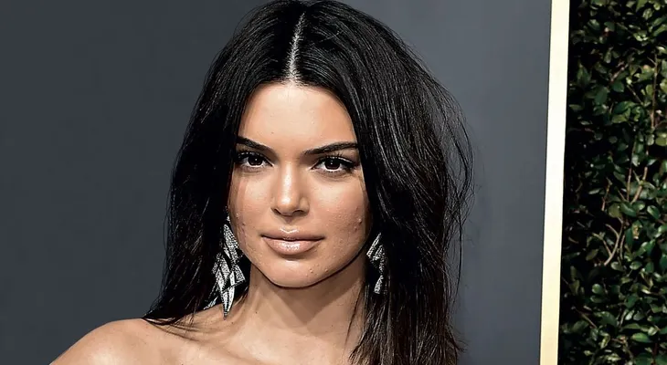  Aquí estoy, con mi novio!", Kendall Jenner niega rotundamente que sea gay