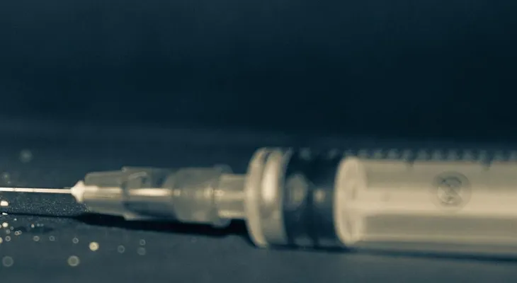 Médicos podrán prescribir heroína medicinal en Canadá