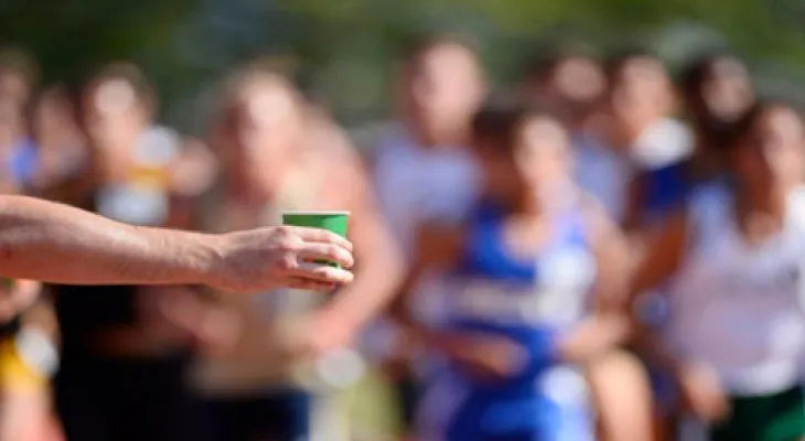 ¿Cómo hidratarme correctamente para correr un maratón?