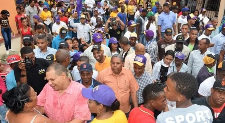 Carlos Guzmán pide al PLD escoger por encuestas candidato alcalde de SDN