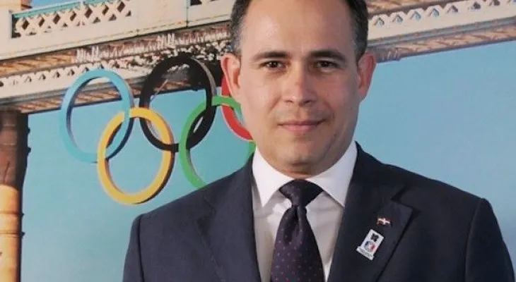 Embajador de RD en Londres dice presiones en tema de naturalización no proceden de Europa