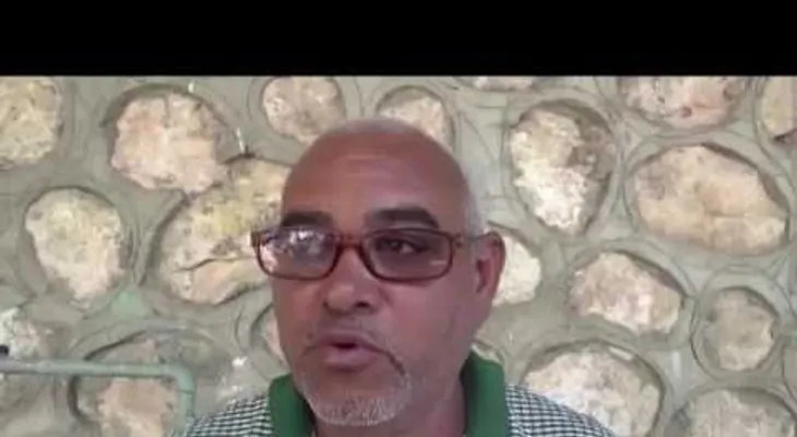 Residentes en comunidad Manzanillo de Montecristi dicen estar desesperados por falta de agua